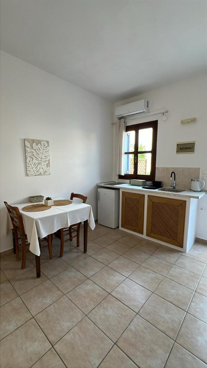 Taxiarchis Aparthotel Symi Exterior photo